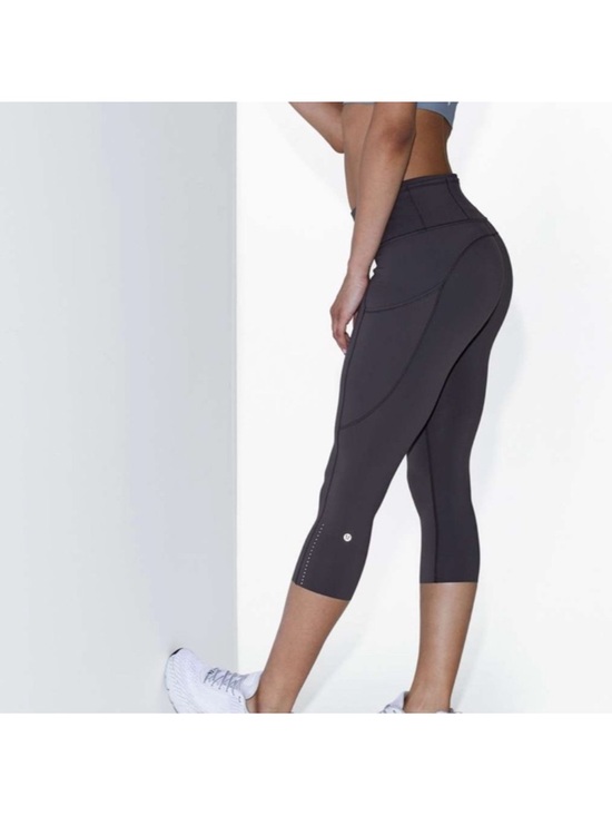 lululemon athletica Pants - Fast and Free High-Rise Crop 19"
5 Pocket